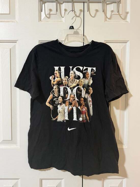 Nike Tops - Nike Women's So Win Just Do It Graphic T-Shirt Black Size M